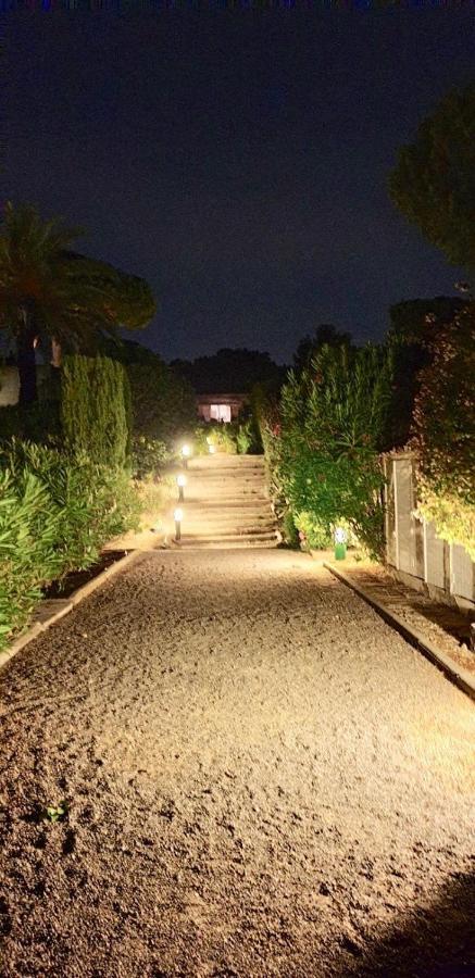 Villarama Saint-Tropez Exterior photo